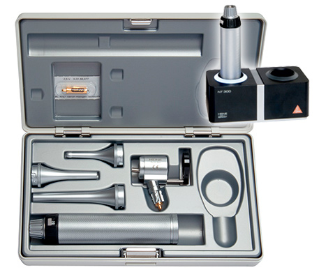 Set otoscopio con manico ricaricabile